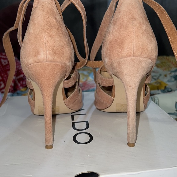 Aldo Tan Lace Up Heels Size 8 - Picture 5 of 5